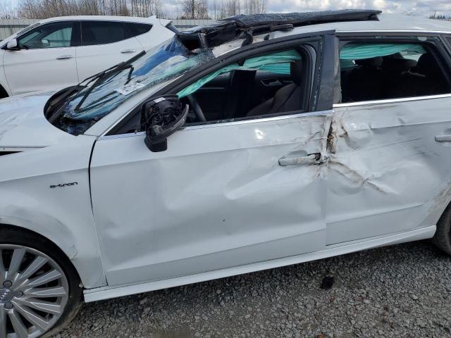 2017 AUDI A3 E-TRON WAUTPBFF9HA059485