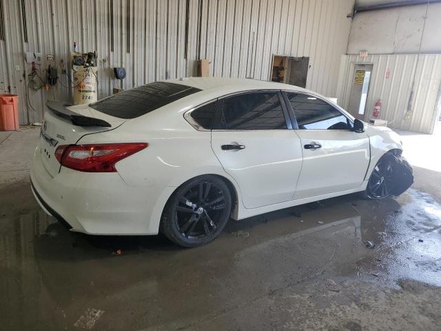 NISSAN ALTIMA 3.5 2017 white  gas 1N4BL3APXHC177099 photo #4