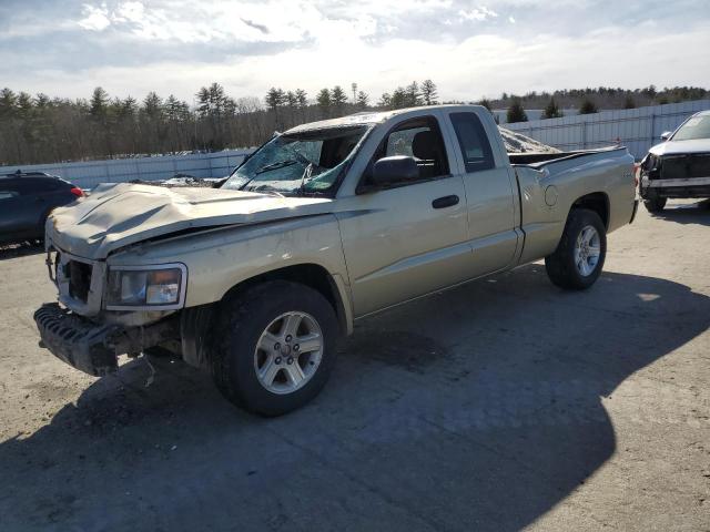 DODGE DAKOTA SLT