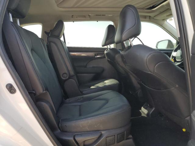 2022 TOYOTA HIGHLANDER - 5TDFZRBH5NS171578