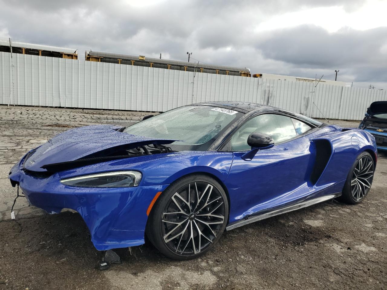 MCLAREN GT