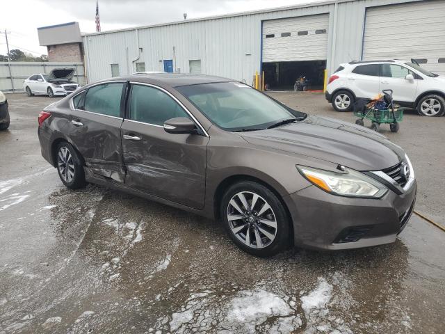 Vin: 1n4al3ap5hc211106, lot: 49593605, nissan altima 2.5 20174