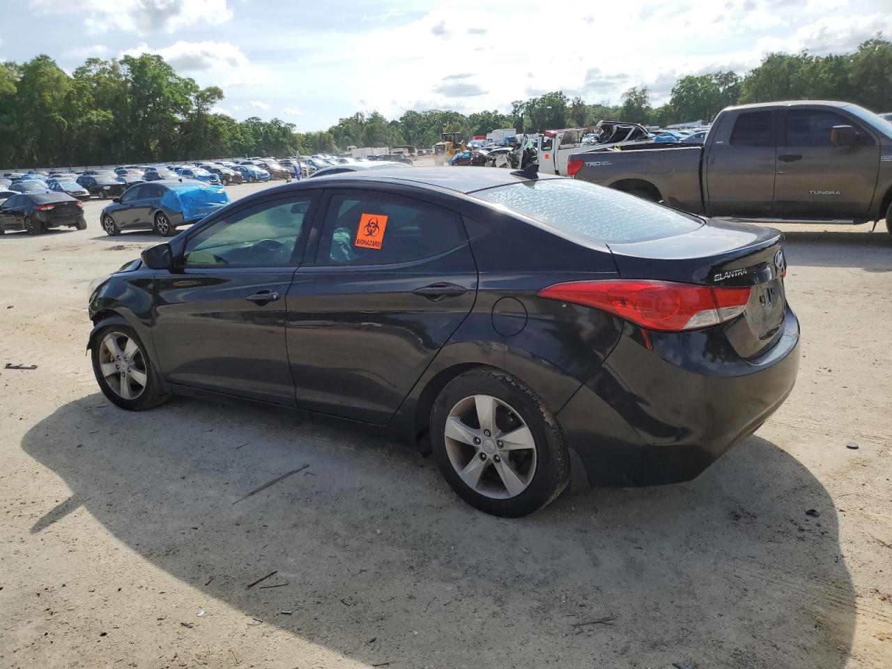 Hyundai Elantra gl 2013