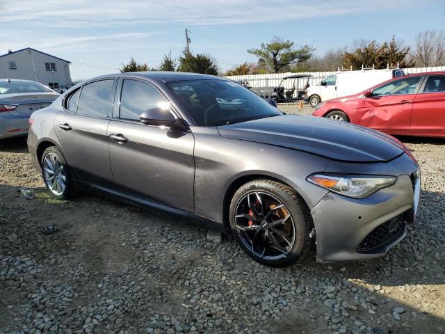 Vin: zarfaedn8h7555796, lot: 51018325, alfa romeo giulia q4 20174