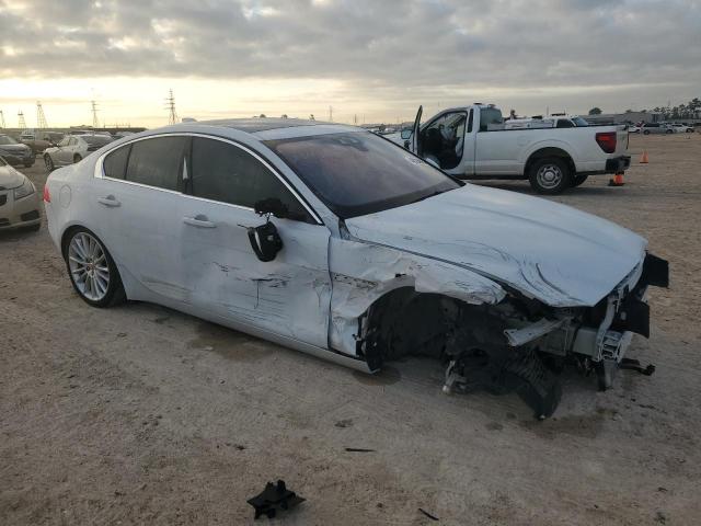 2017 JAGUAR XE FIRST E SAJAH4BV5HA947880