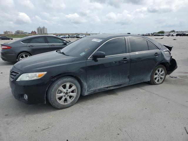 TOYOTA CAMRY BASE