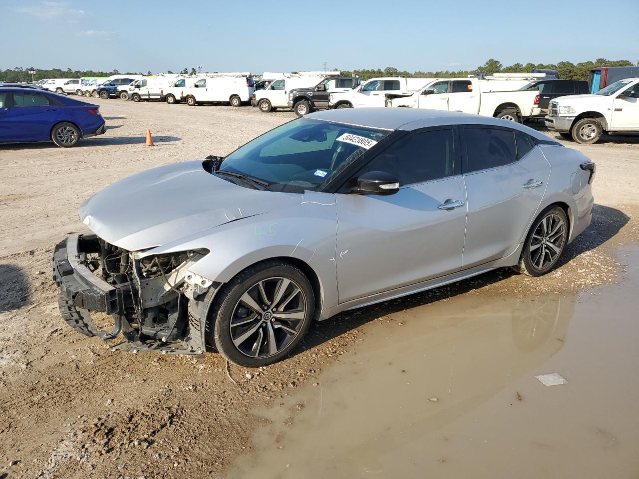NISSAN MAXIMA SV