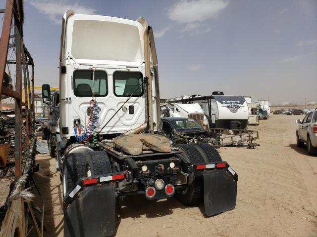 FREIGHTLINER CASCADIA 1 2016 white tractor diesel 1FUBGEDV9GLHC5751 photo #4