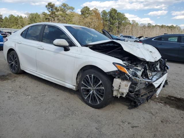 2018 TOYOTA CAMRY L - 4T1B11HK5JU674104