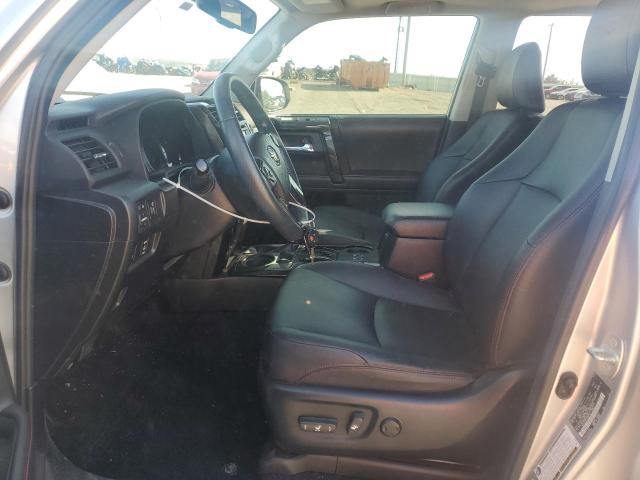 2018 TOYOTA 4RUNNER SR - JTEBU5JR5J5585746