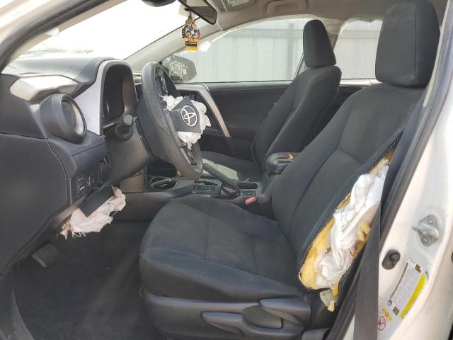 2018 TOYOTA RAV4 LE JTMZFREV2JJ188076