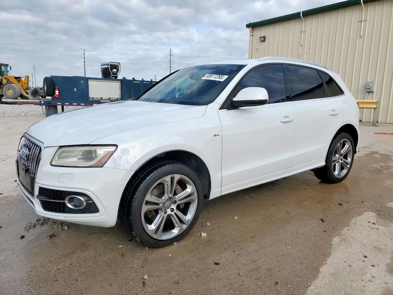 AUDI Q5 PREMIUM PLUS