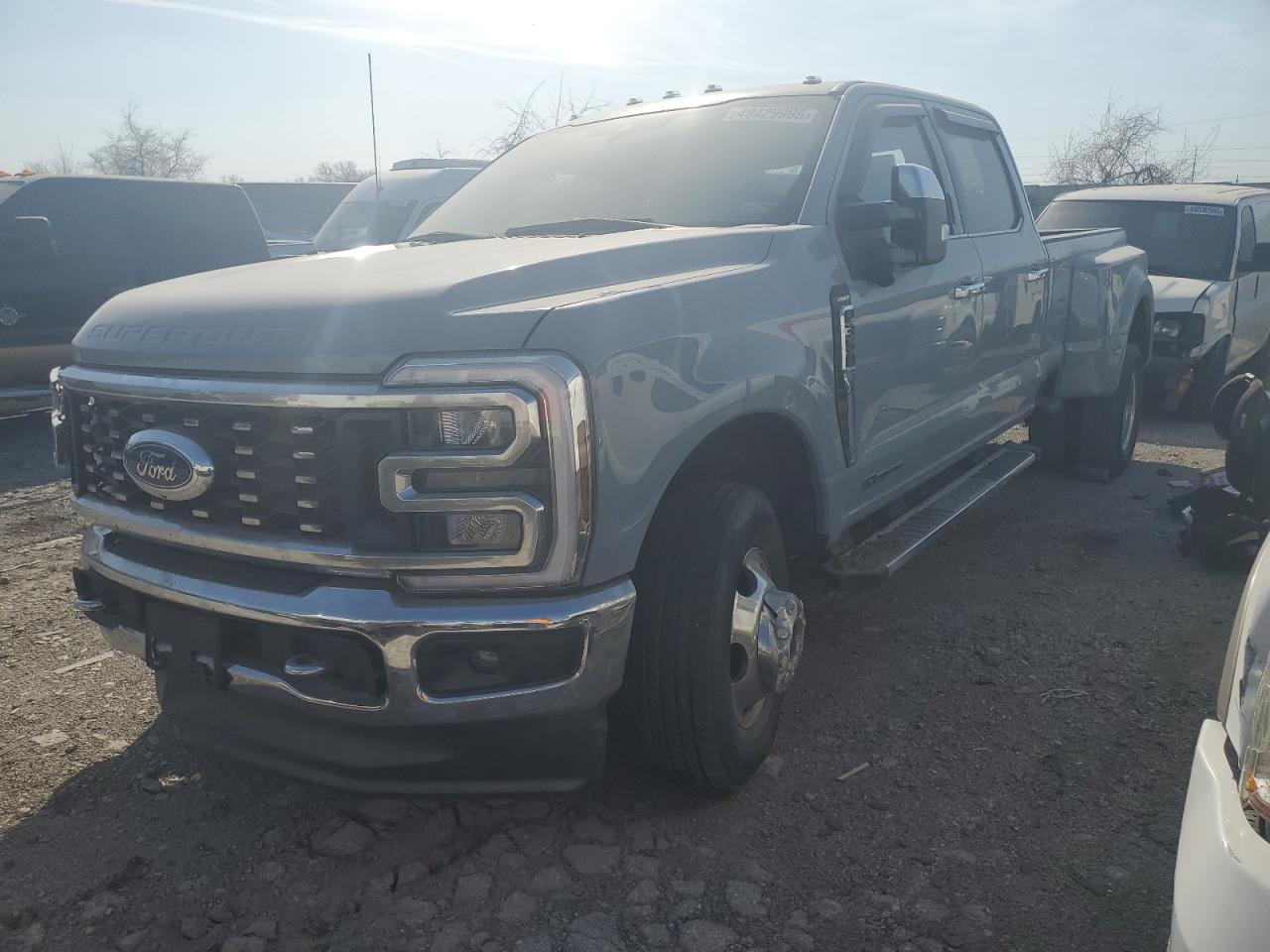 FORD F-350 SUPER DUTY