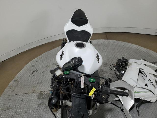 2017 KAWASAKI ZX636 E JKBZXJE19HA025162