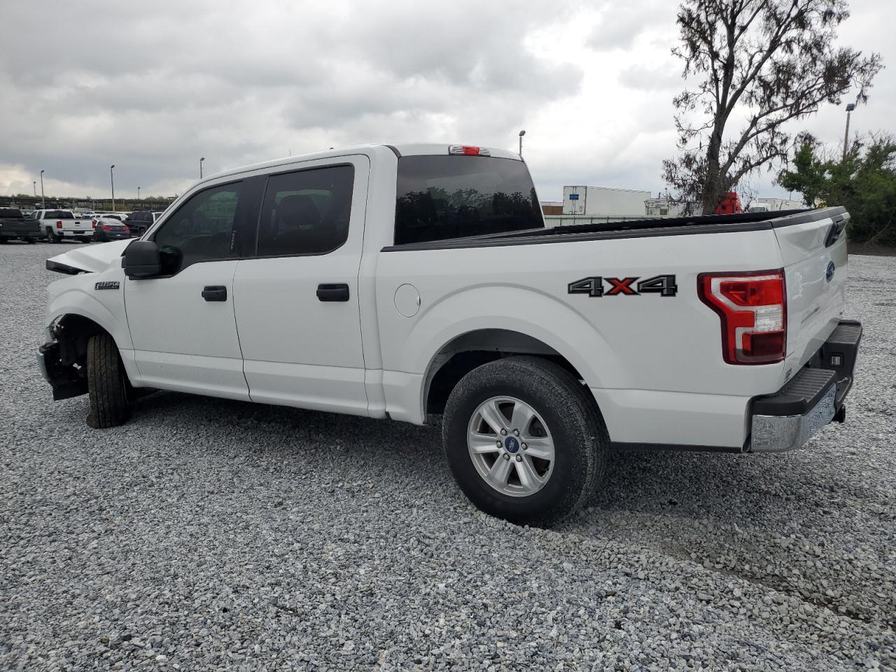 FORD F-150 SUPERCREW