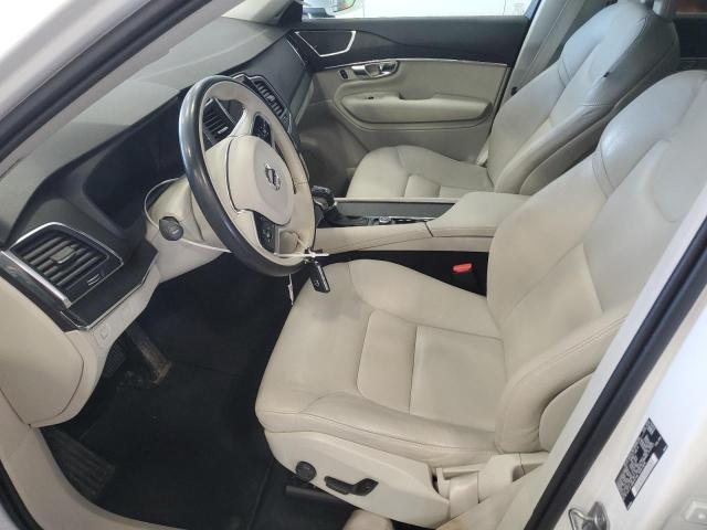 2020 VOLVO XC90 T5 MO YV4102PK4L1605013