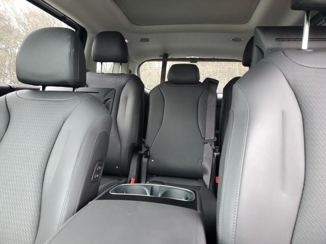 2025 KIA CARNIVAL S - KNDNE5KA0S6043246