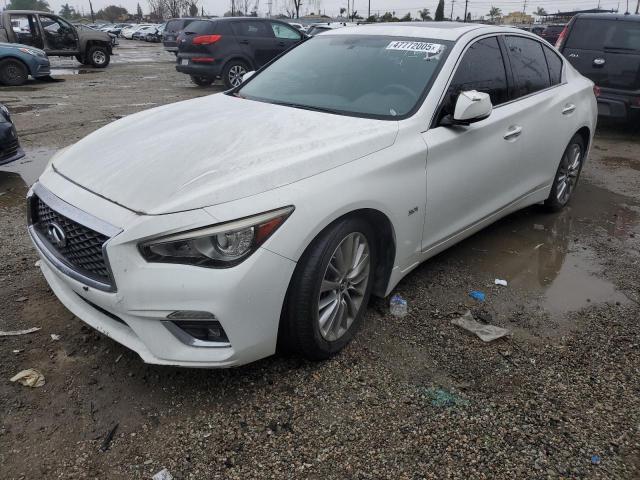 INFINITI Q50 LUXE