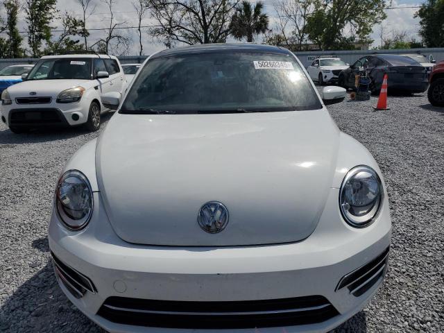 2018 VOLKSWAGEN BEETLE SE 3VWJD7AT9JM701884