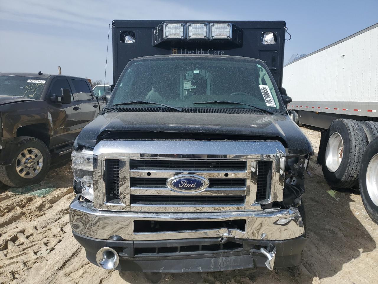 Ford Econoline 2021