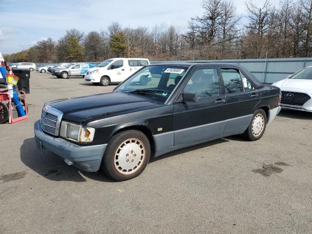 MERCEDES-BENZ 190 E 2.6