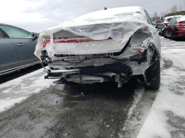 2025 HYUNDAI ELANTRA SE - KMHLM4DG7SU887295