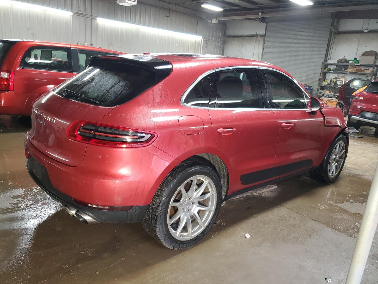 PORSCHE MACAN S