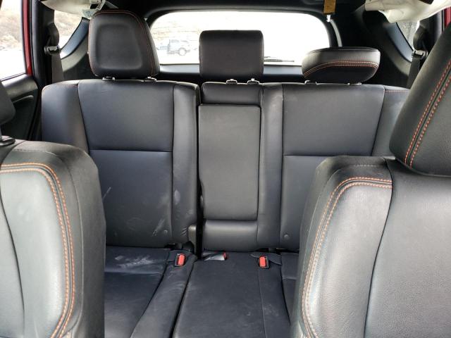 2018 TOYOTA RAV4 SE - JTMJFREVXJD222941