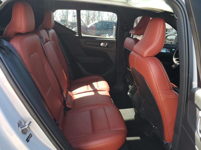 2020 VOLVO XC40 T4 MO YV4AC2HK4L2338360