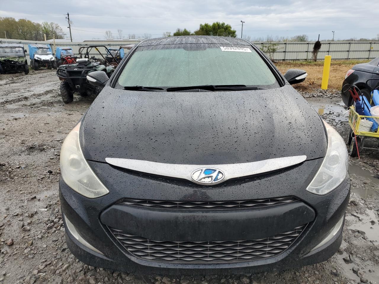 HYUNDAI SONATA HYBRID