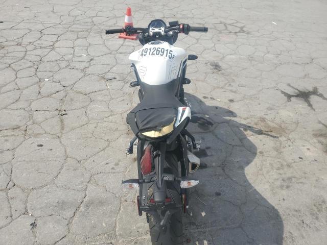 2024 TRIUMPH MOTORCYCLE STREET TRI SMTA604SXRTBK3819