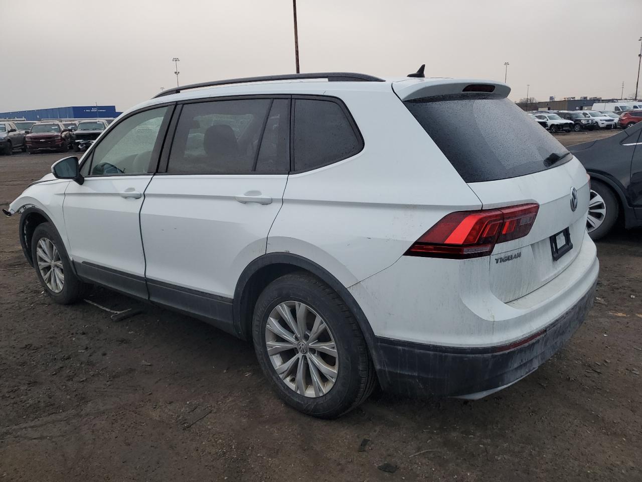 VOLKSWAGEN TIGUAN S
