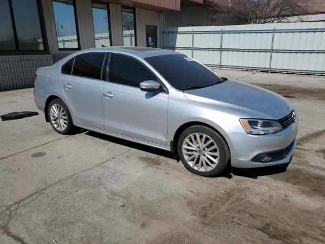 Vin: 3vwll7ajxem321338, lot: 48319955, volkswagen jetta tdi 20144