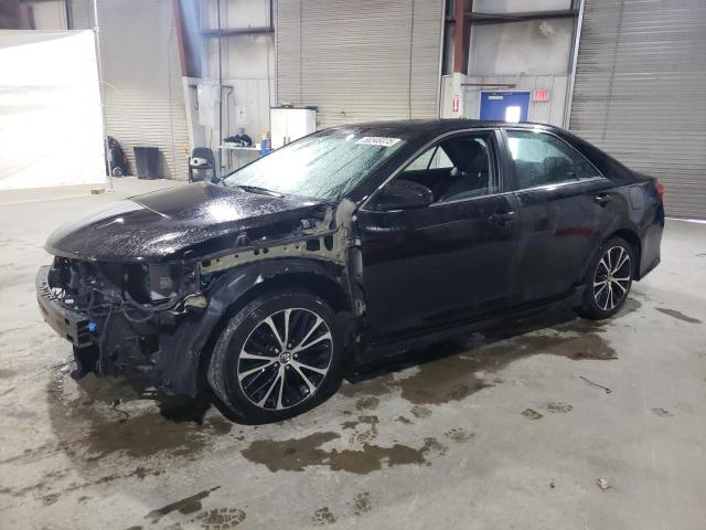TOYOTA CAMRY BASE