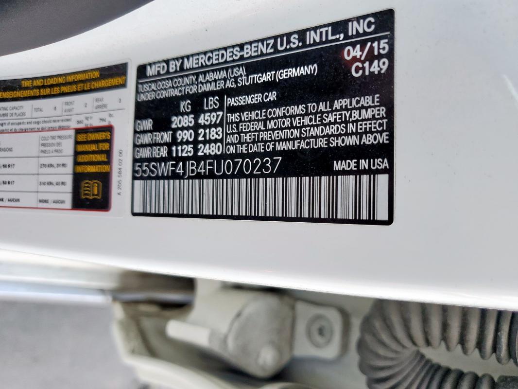 2015 MERCEDES-BENZ C 300 - 55SWF4JB4FU070237