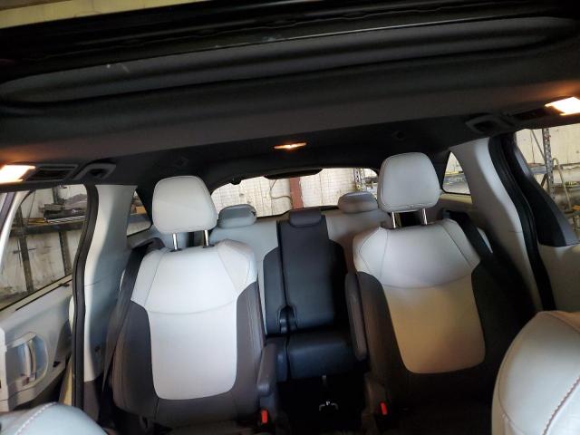 2021 TOYOTA SIENNA XSE - 5TDDRKEC5MS020642