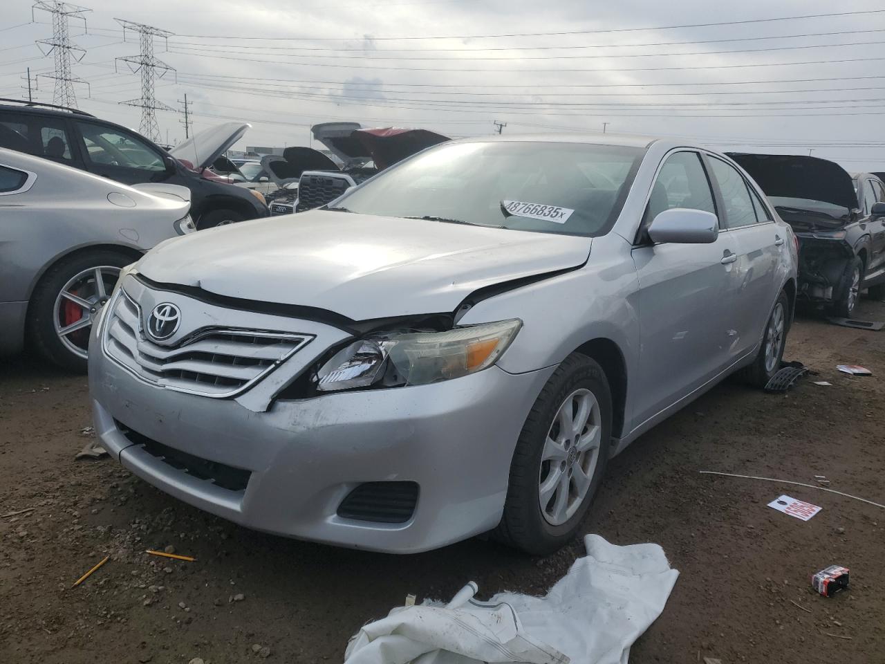 TOYOTA CAMRY BASE