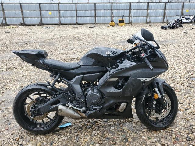 YAMAHA YZFR7 2024 black  gas JYARM38EXRA013404 photo #1