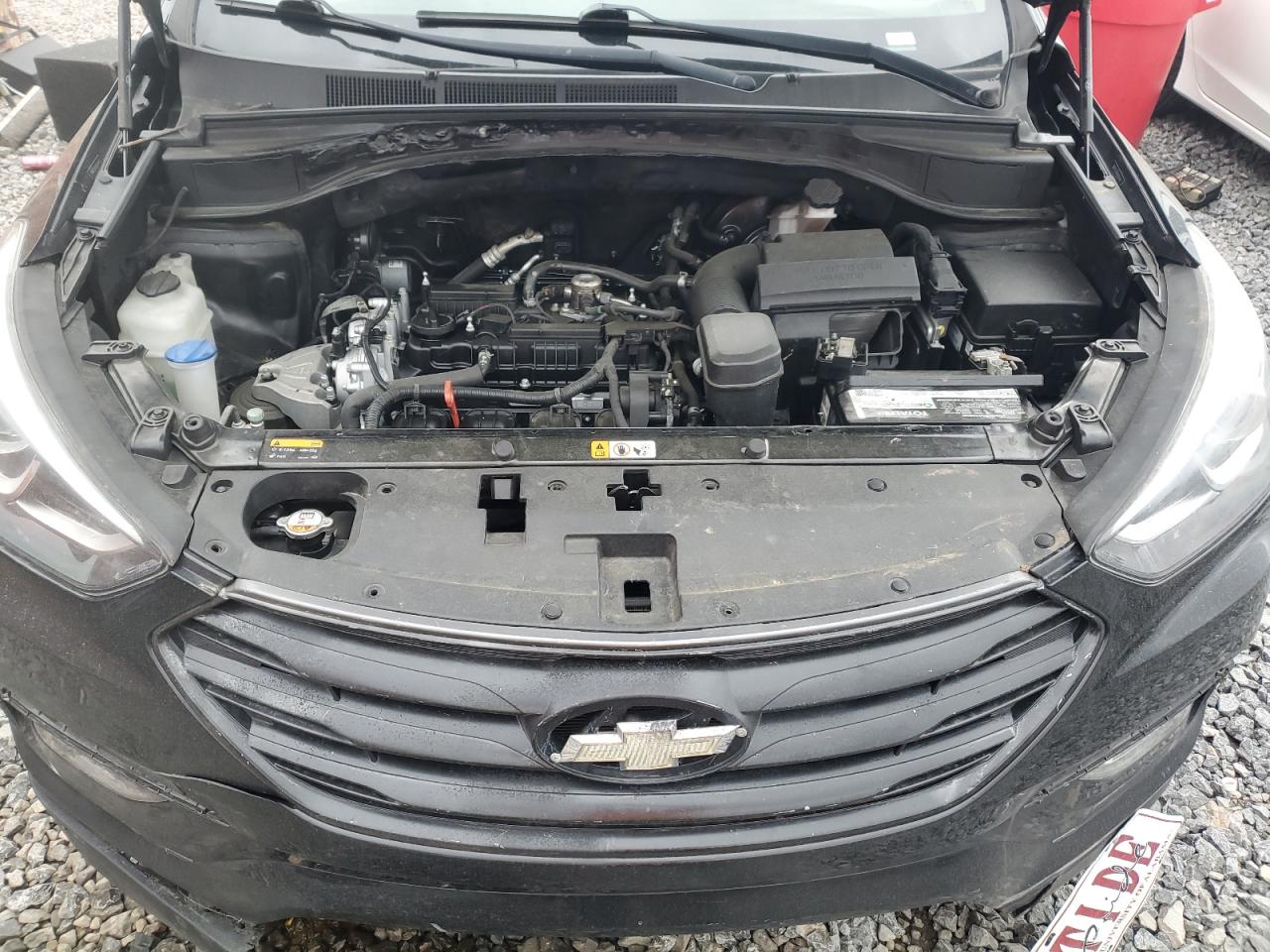 Lot #3203779929 2017 HYUNDAI SANTA FE S