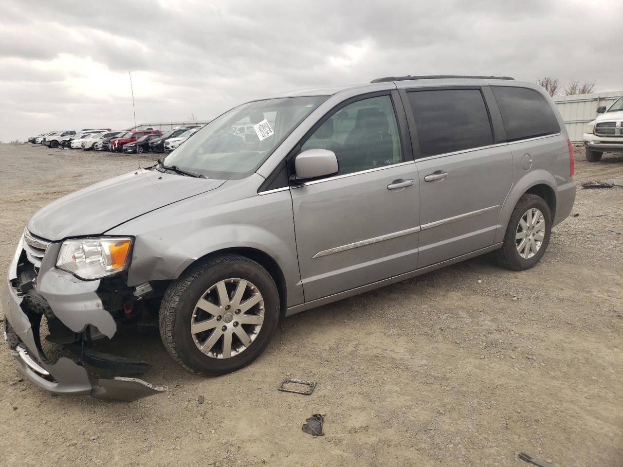 CHRYSLER TOWN & COUNTRY TOURING