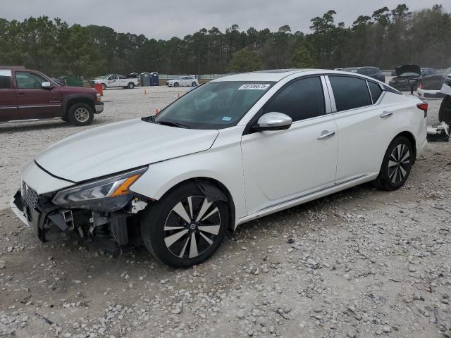 NISSAN ALTIMA SV