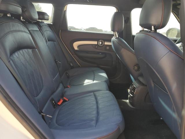 2016 MINI COOPER CLU - WMWLN5C50G2E29737