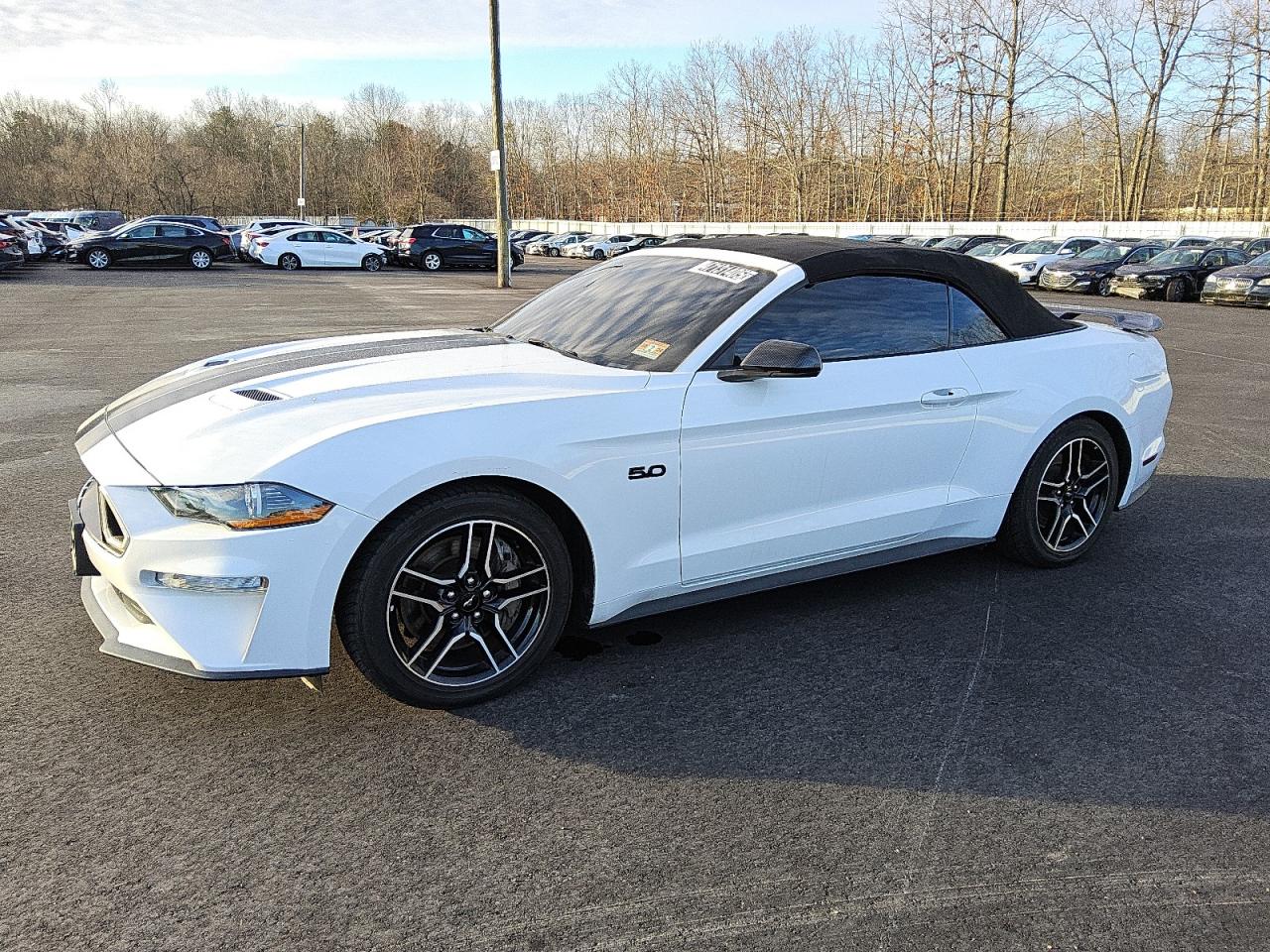 FORD MUSTANG GT