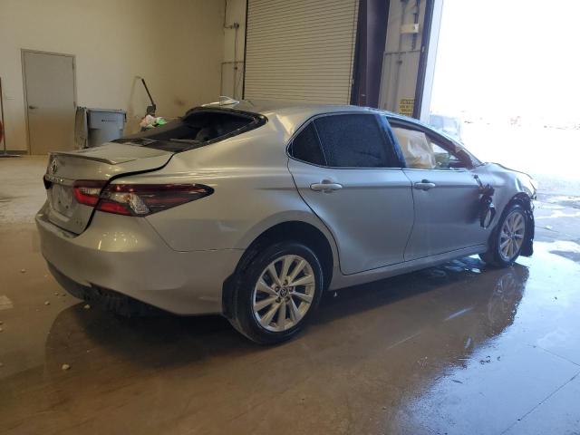 Vin: 4t1c11ak0ru911611, lot: 49088535, toyota camry le 20243