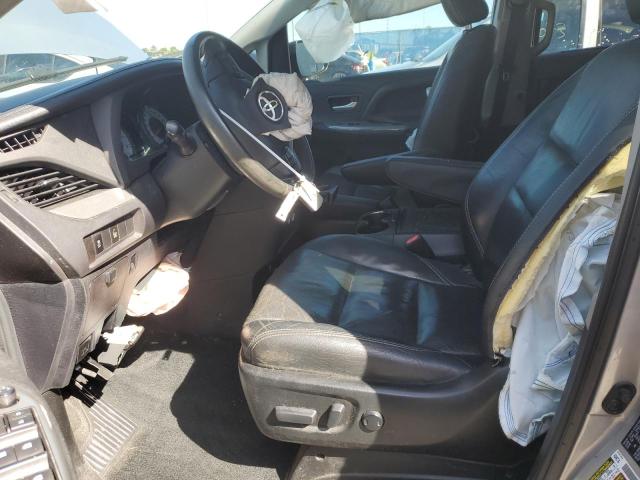 2017 TOYOTA SIENNA SE 5TDXZ3DC0HS818945