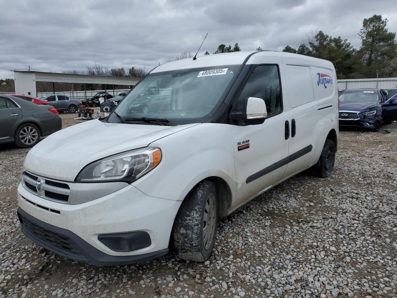 RAM PROMASTER SLT