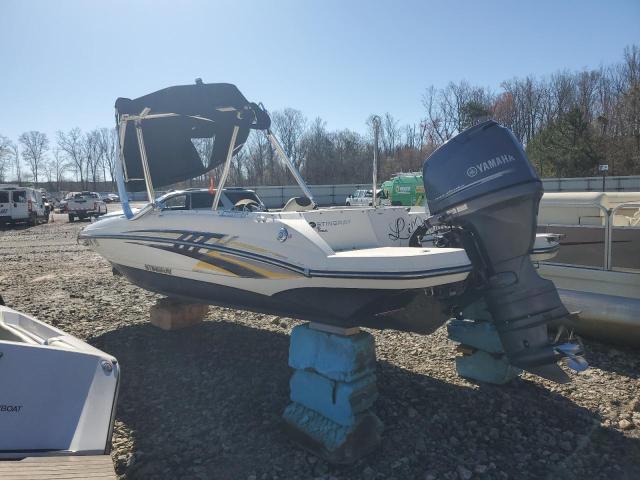 STINGRAY BOAT 2016 white   PNYUSD6VJ516 photo #4