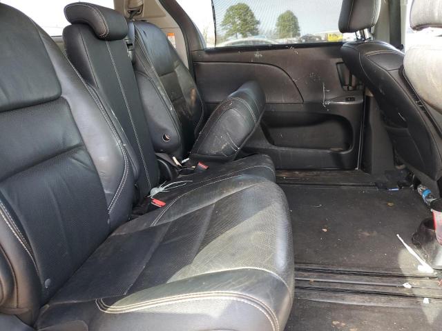2017 TOYOTA SIENNA SE 5TDXZ3DC4HS801078