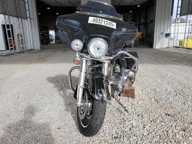 2011 HARLEY-DAVIDSON FLHTK - 1HD1KEM17BB670553