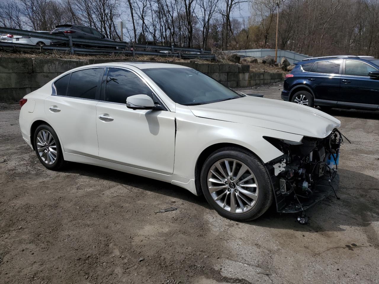 INFINITI Q50 2021